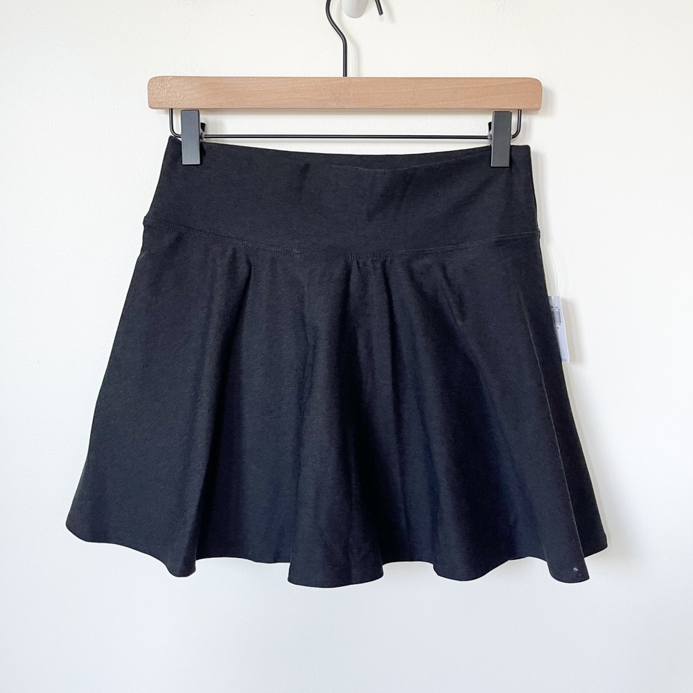NEW Old Navy Active Skort Cloud+ Go-Dry Womens Medium Dark Gray